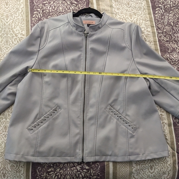 NWOT EAST ADELINE Faux Leather Grey Jacket Size 2X - Picture 9 of 10